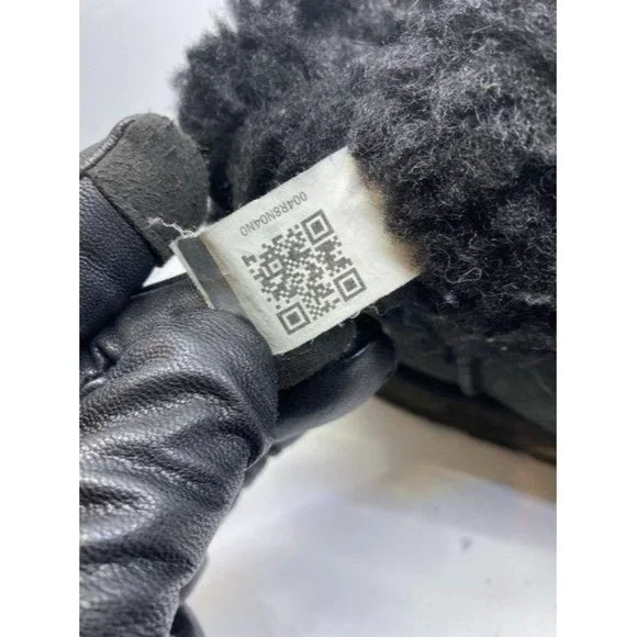 ugg australia black bow short winter bootsbooties - Picture 7 of 8